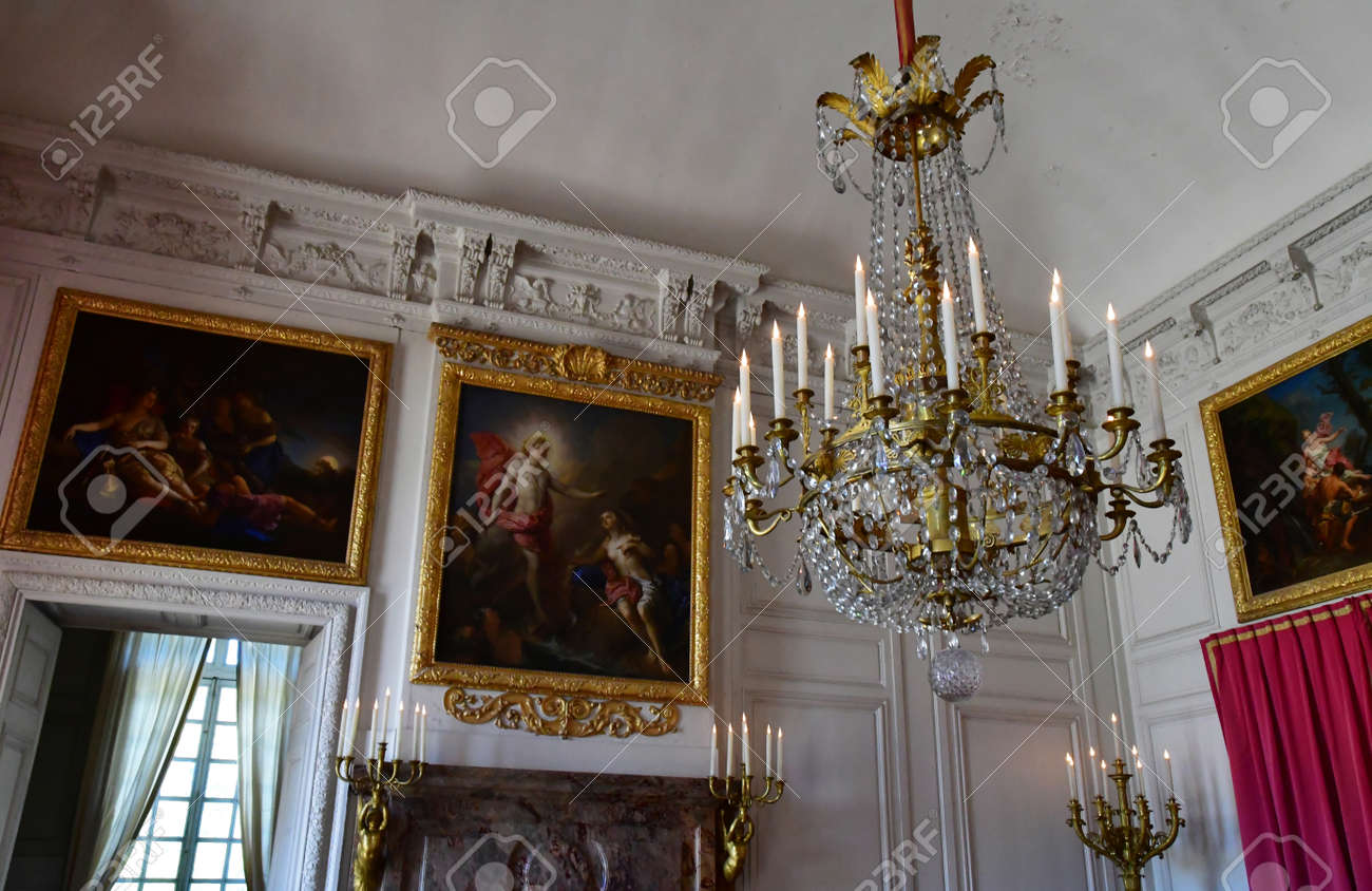 etiam-dictum-ipsum-a-felis