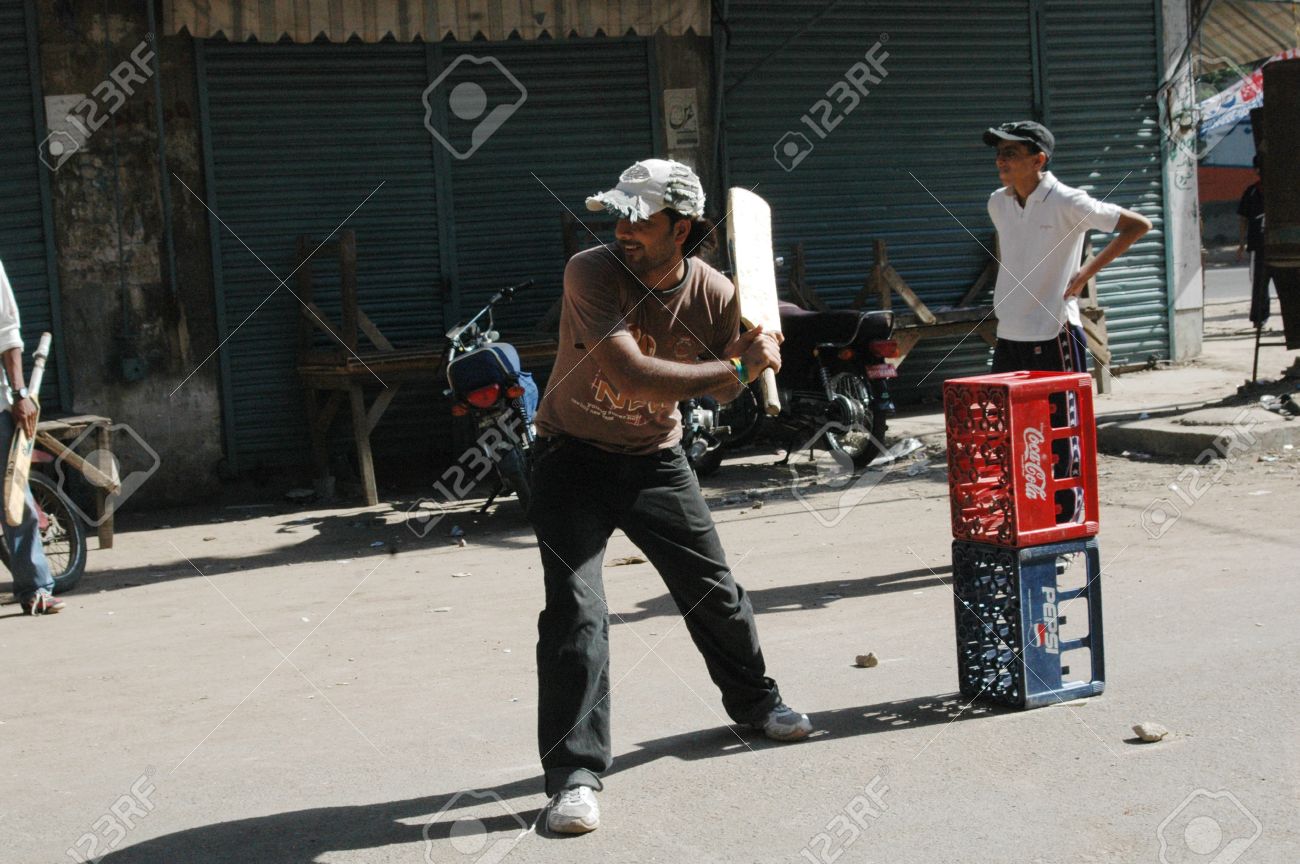 Karachi Pakistan_ Pakistani Playing Circket On Street Cricket Sport Is In Pakistani Blood Pakistani Do Karachi Pakistan_ Pakistani Playing Circket On Street Cricket Sport Is In Pakistani Blood Pakistani Do