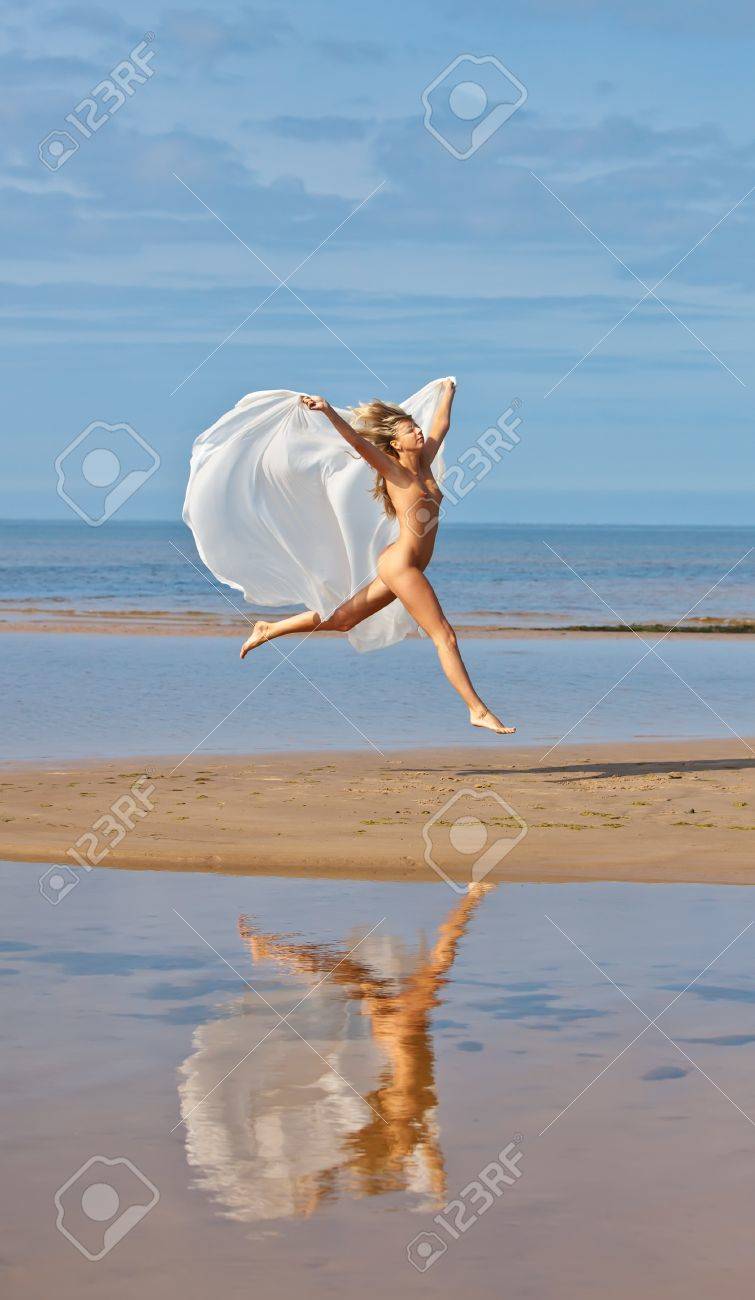 Young Little Girl Nudism Young Little Girl Nudism