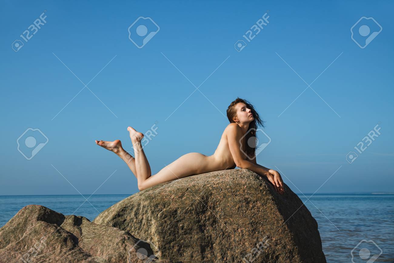 Amateur pussy aus pict Nude jennifer nicole freeman