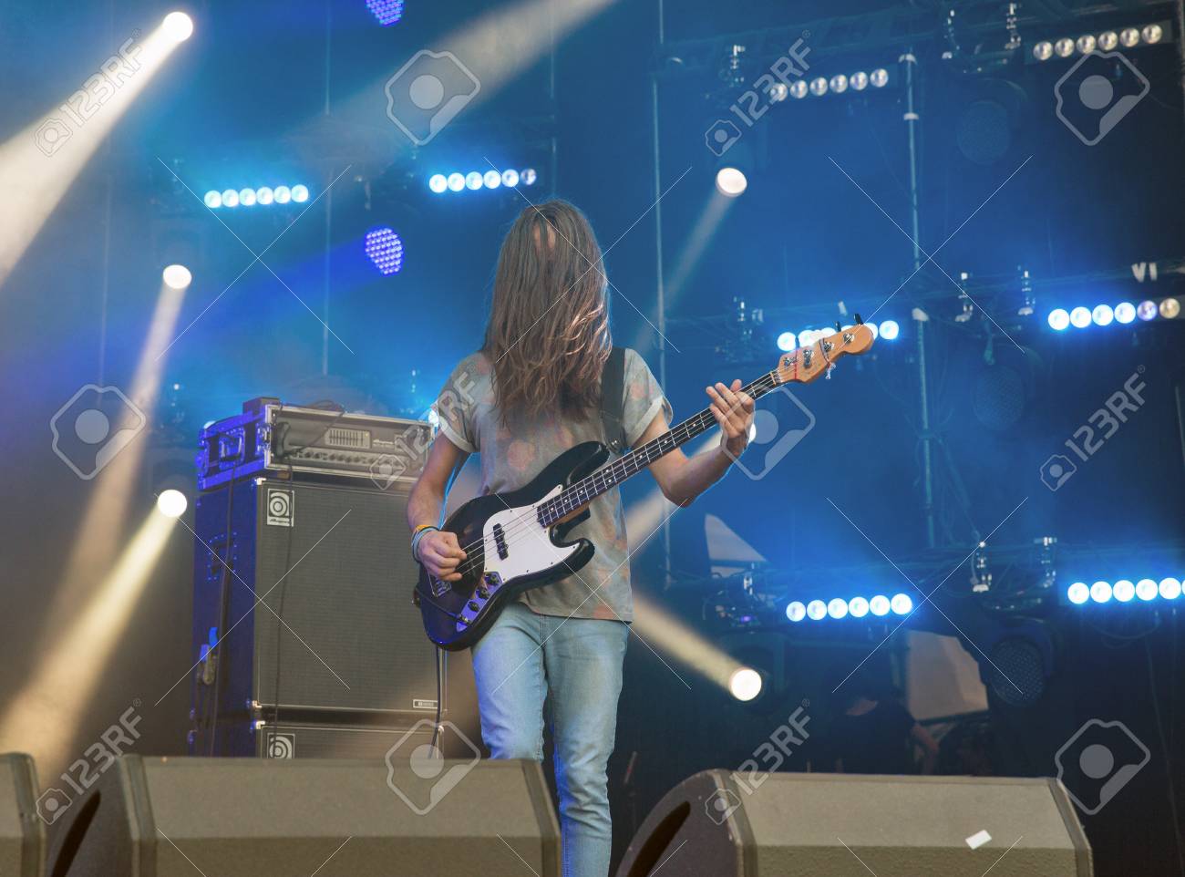 Stoner rock bass deals