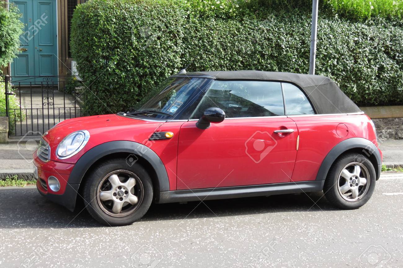 modèle réduit de voiture