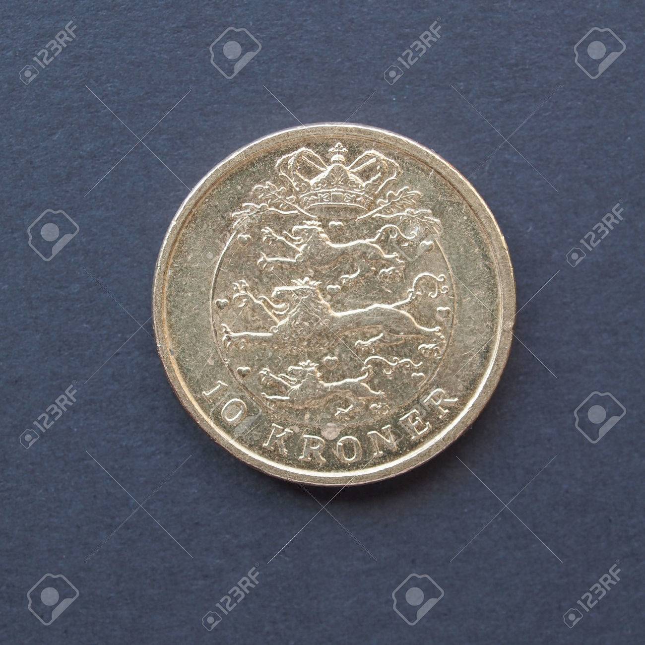 10 デンマーク クローネ (DKK) コインの表側の写真素材・画像素材 Image 49078409