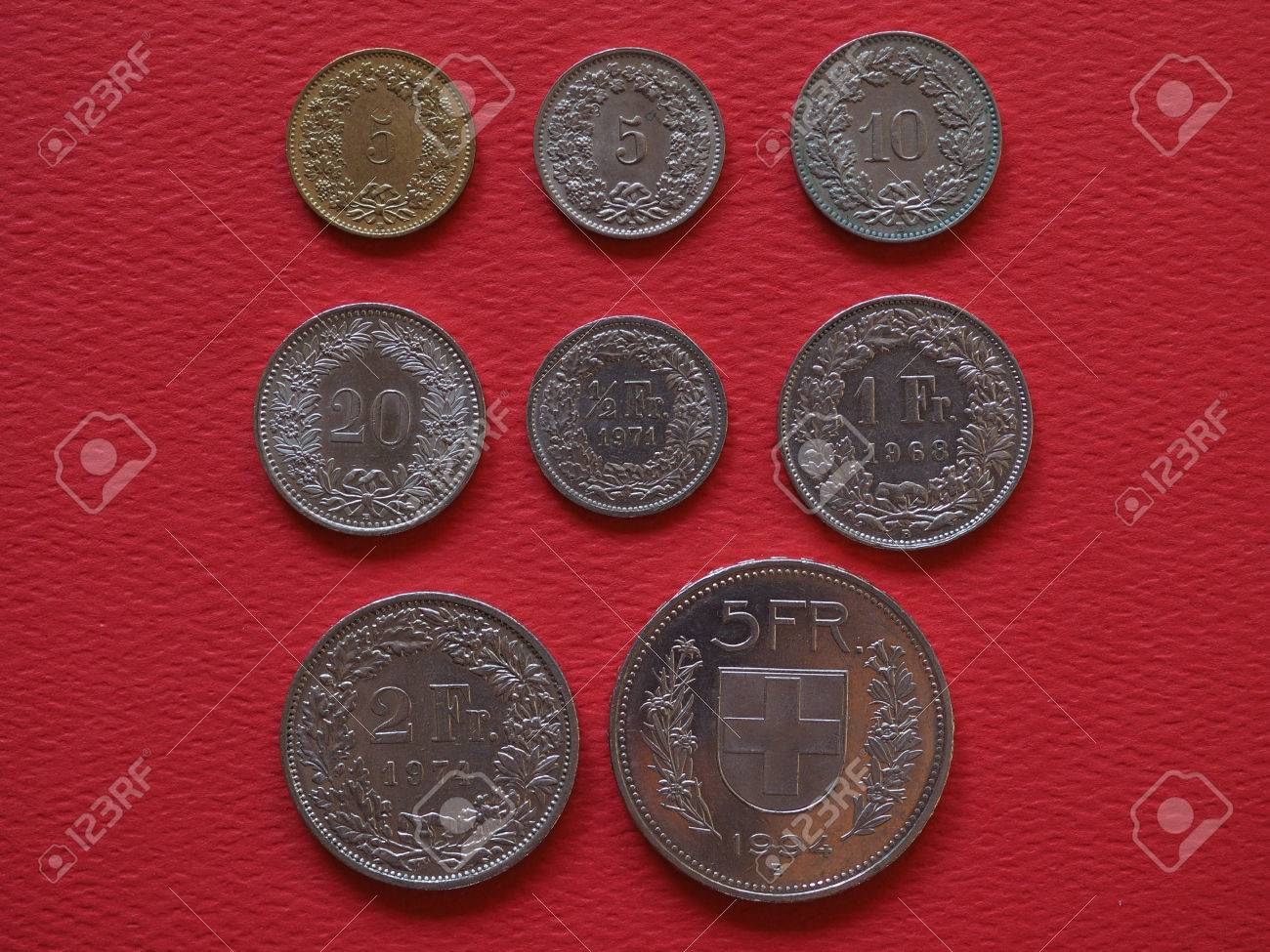 スイス フラン硬貨お金 Chf フルレンジ スイス連邦共和国の通貨 の写真素材 画像素材 Image スイス フラン硬貨お金 Chf フルレンジ スイス連邦共和国の通貨 の写真素材 画像素材 Image