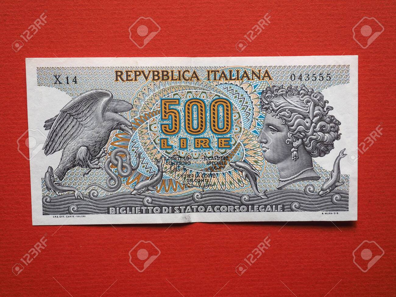 Vintage Withdrawn Italian 500 Lire Banknote Over Red Background Stock  Photo, Picture and Royalty Free Image. Image 120087782.