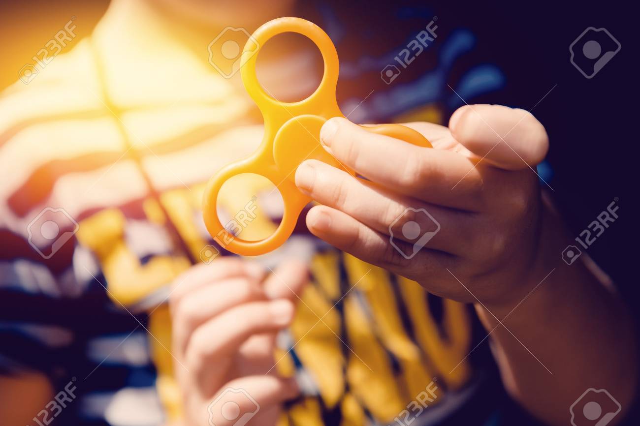 fidget hands