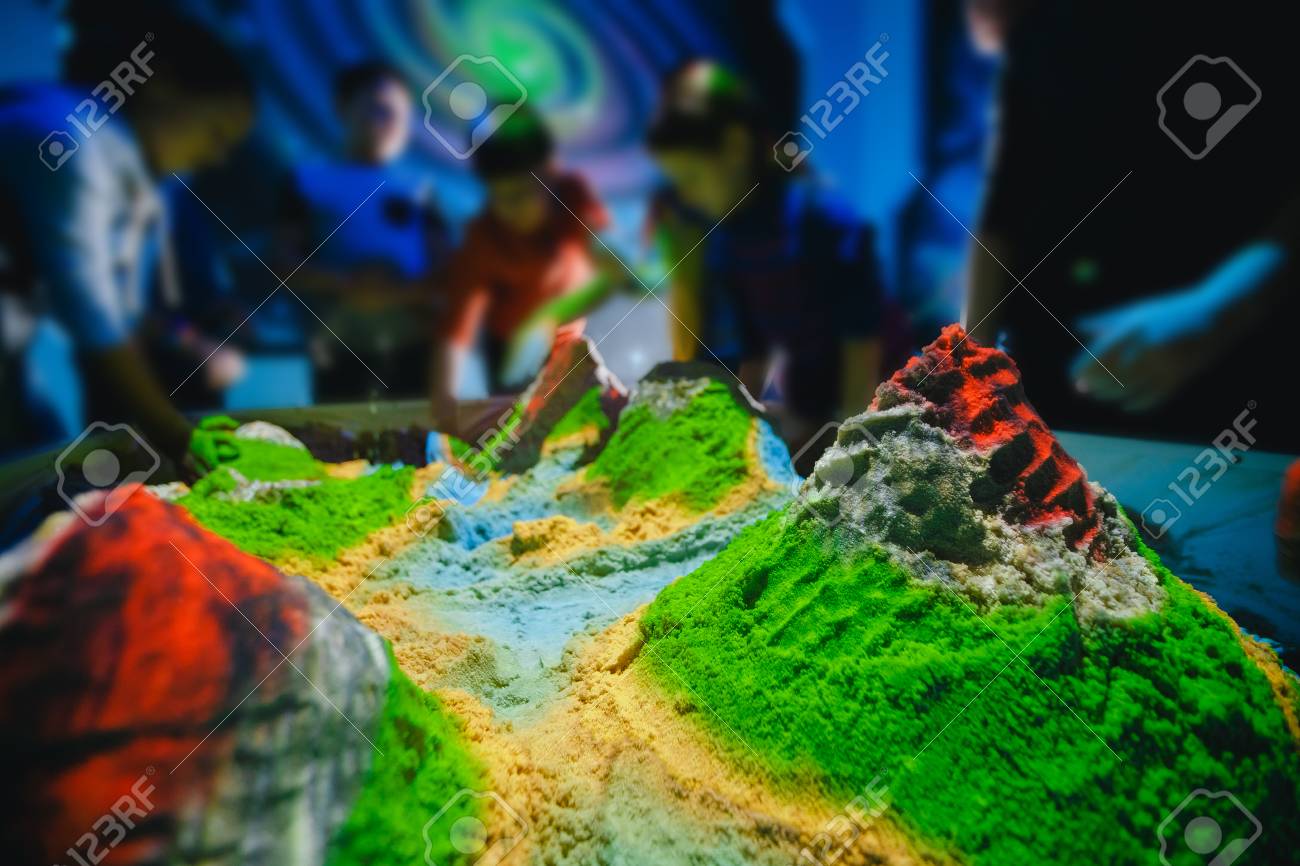 kinetic sand underwater