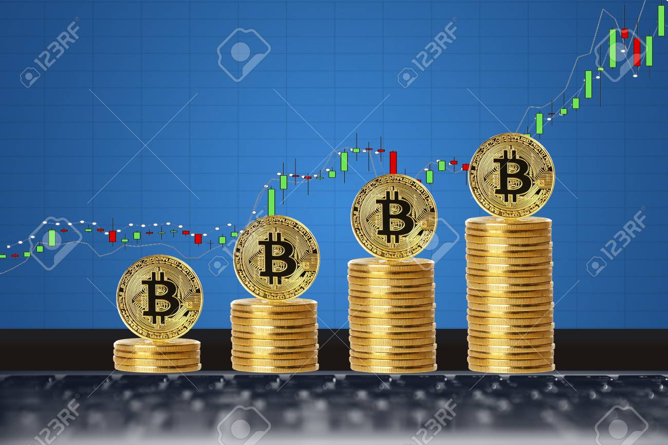 비트 코인. 차트 성장의 배경에 골드 Bitcoin입니다. 로열티 무료 사진, 그림, 이미지 그리고 스톡포토그래피. Image  95321822