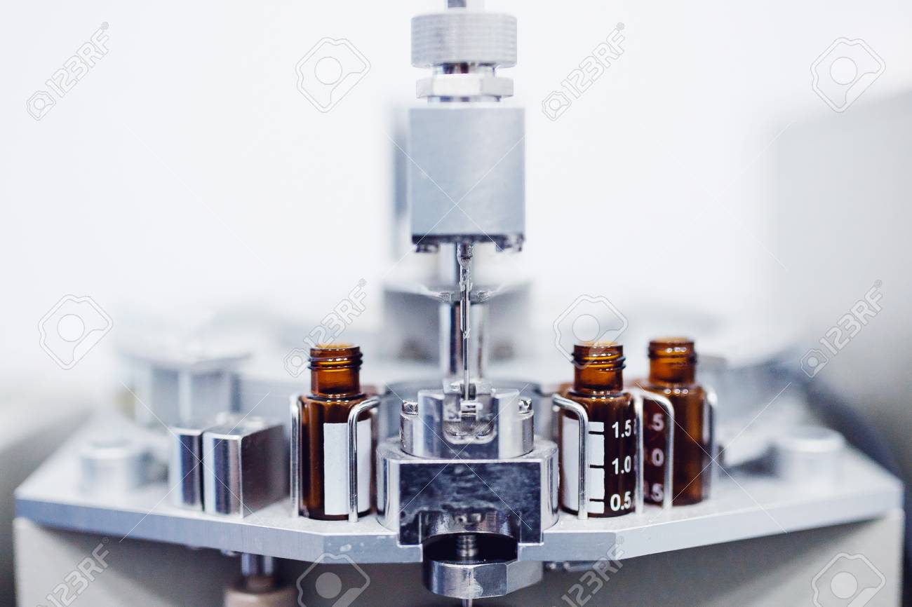 Pharmaceutical industry. Pharmaceutical production of liquid pharmaceuticals - 95724773 Pharmaceutical industry. Pharmaceutical production of liquid pharmaceuticals - 95724773