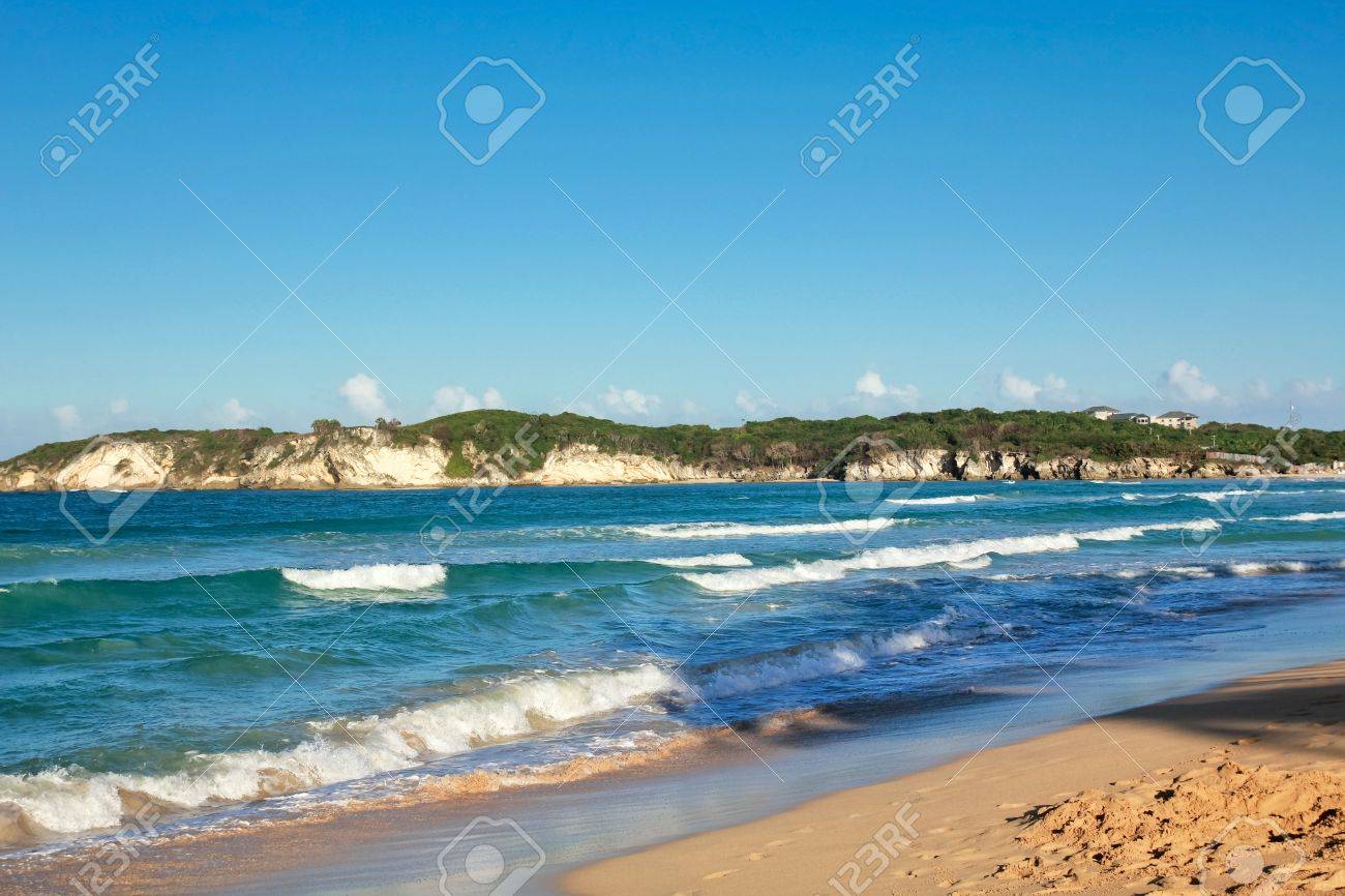 波 マカオ ビーチと大西洋の熱帯ビーチ の写真素材 画像素材 Image