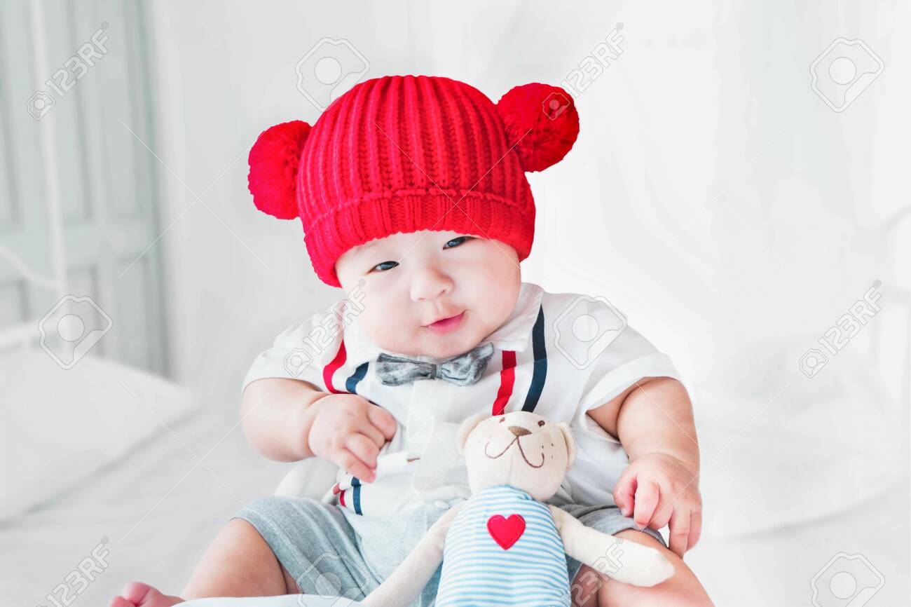 baby boy red hat