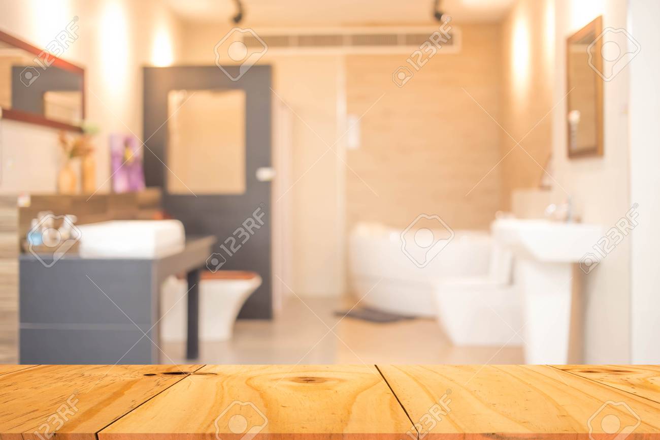 Cuarto de baño del desenfoque del fondo, plantilla de exposición de productos. Baño. Cuarto de baño del desenfoque del fondo, plantilla de exposición de productos. Baño.