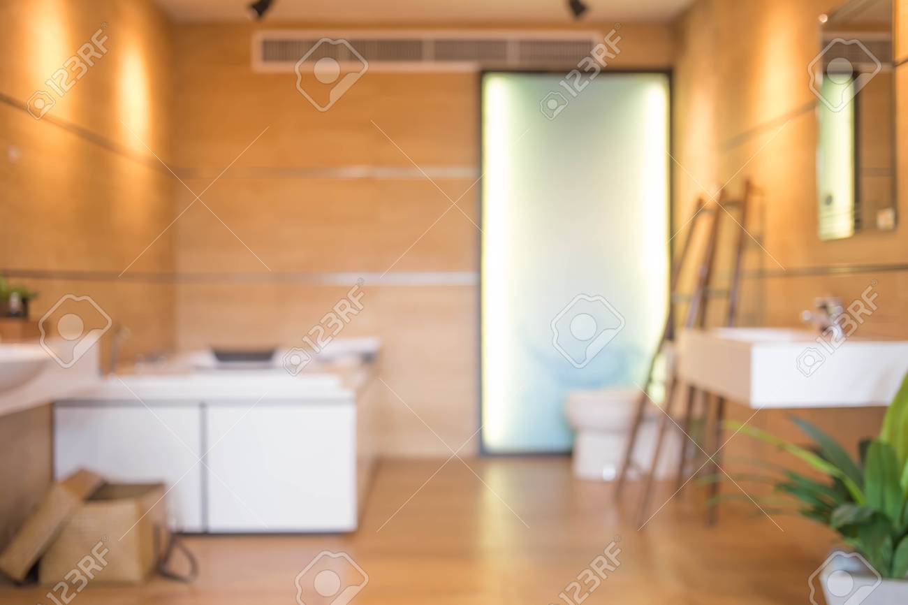 Cuarto De Baño Del Desenfoque Del Fondo, Plantilla De Exposición De ... Cuarto De Baño Del Desenfoque Del Fondo, Plantilla De Exposición De ...