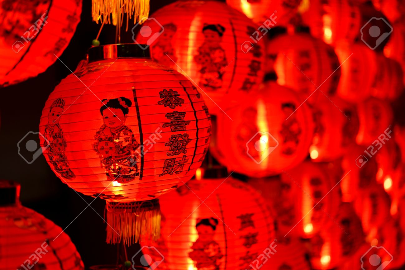 chinese red lanterns display