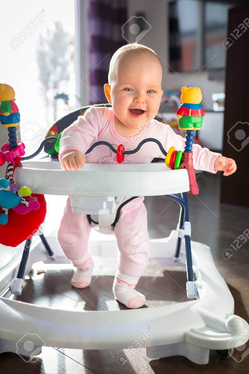 bebe marcheur