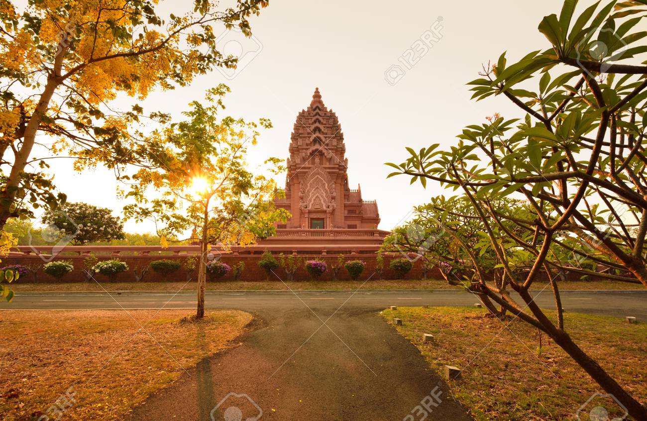 etiam-dictum-ipsum-a-felis