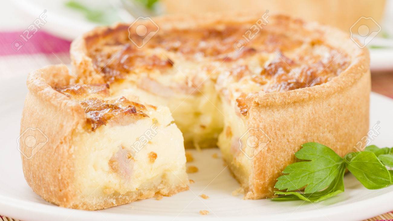 Quiche Lorraine Quiches Individuelles Avec Bacon Fromage Et