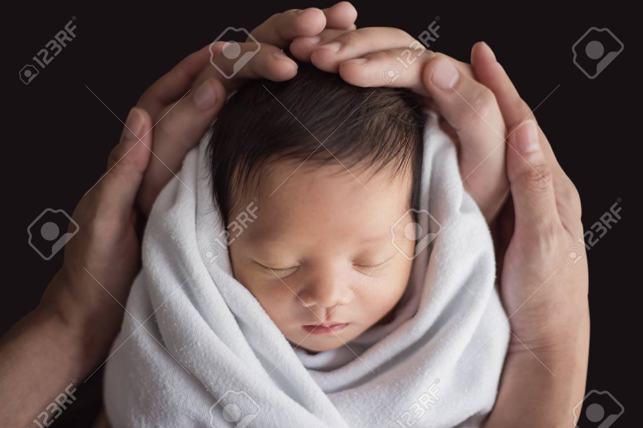 baby black background