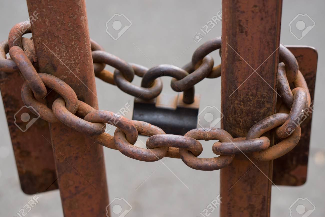 big chain lock
