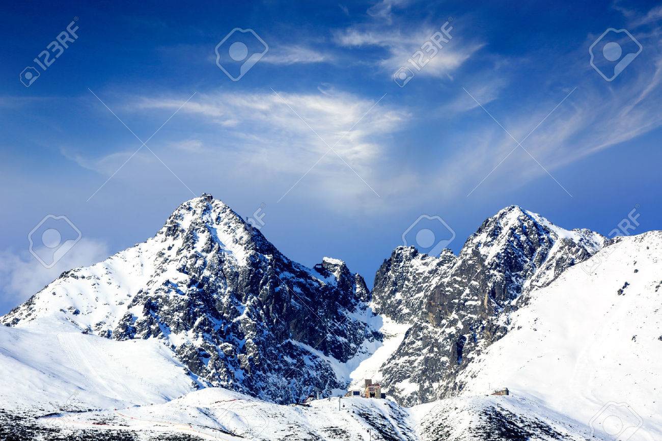 タトラ山脈 スロバキアの冬の山のシーン の写真素材 画像素材 Image