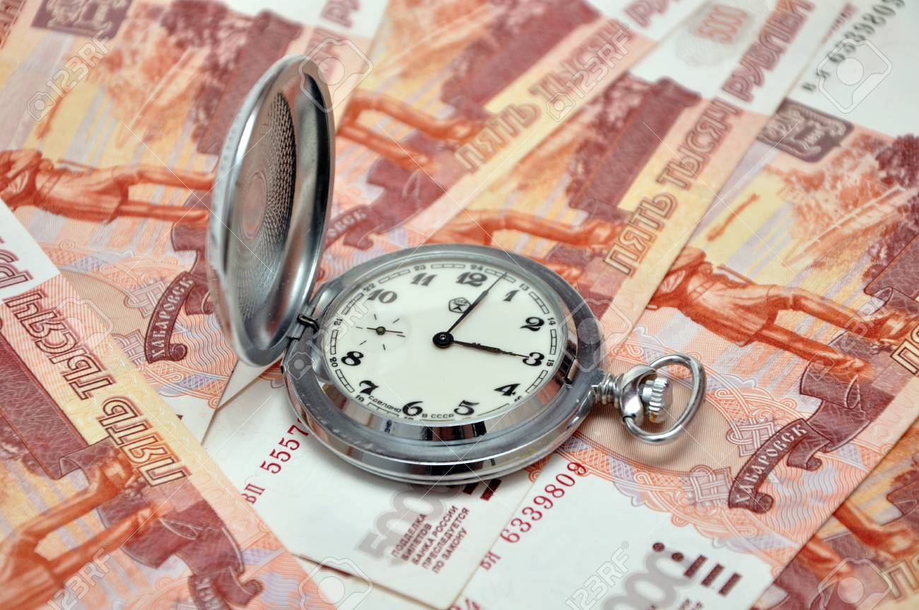 http://previews.123rf.com/images/pavlik18/pavlik181301/pavlik18130100323/17266088-time-is-money-Stock-Photo.jpg
