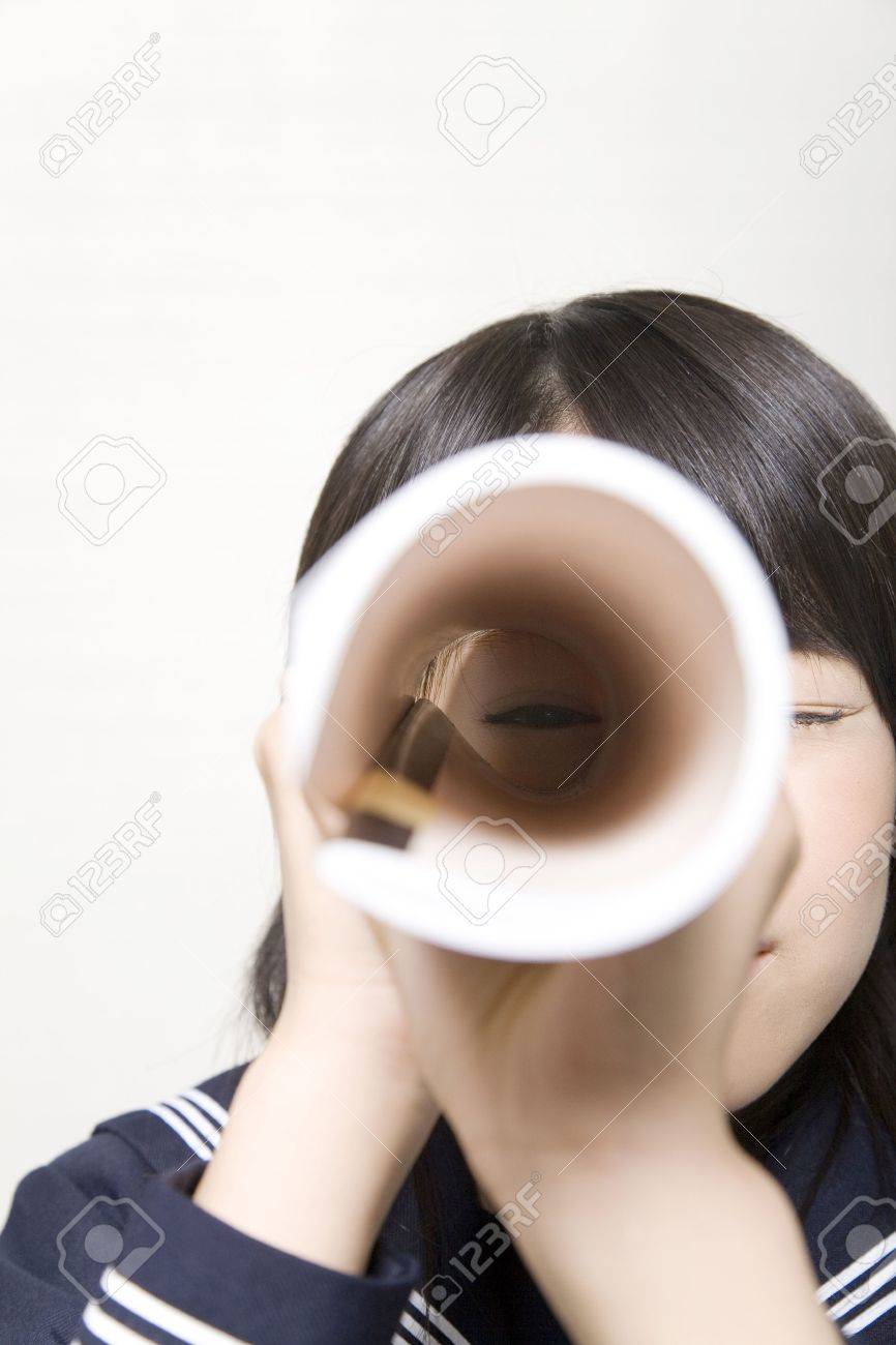 のぞき日本中学生女の子 の写真素材 画像素材 Image