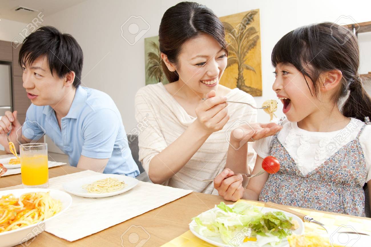Parent-child meal - 51242966 Parent-child meal - 51242966