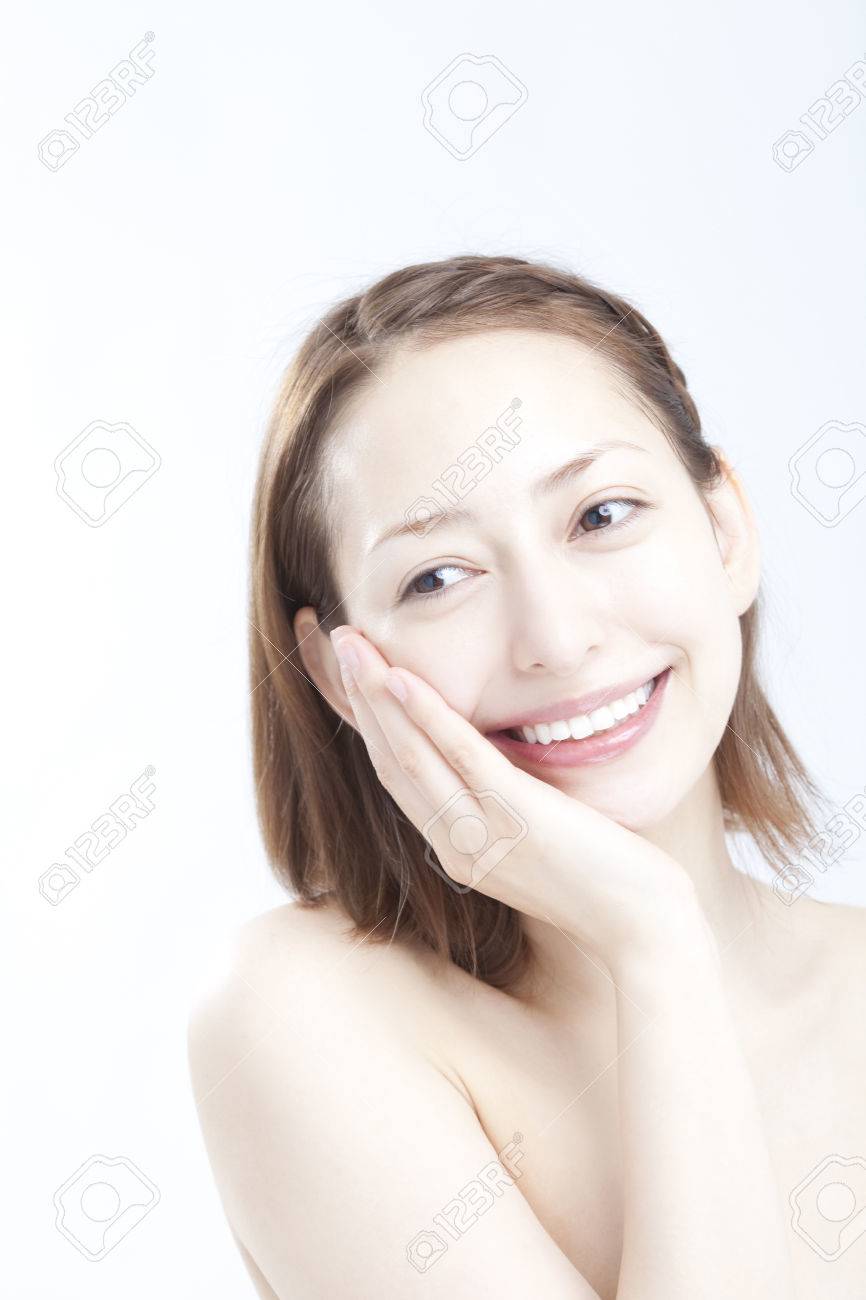 女性の頬に手 の写真素材 画像素材 Image