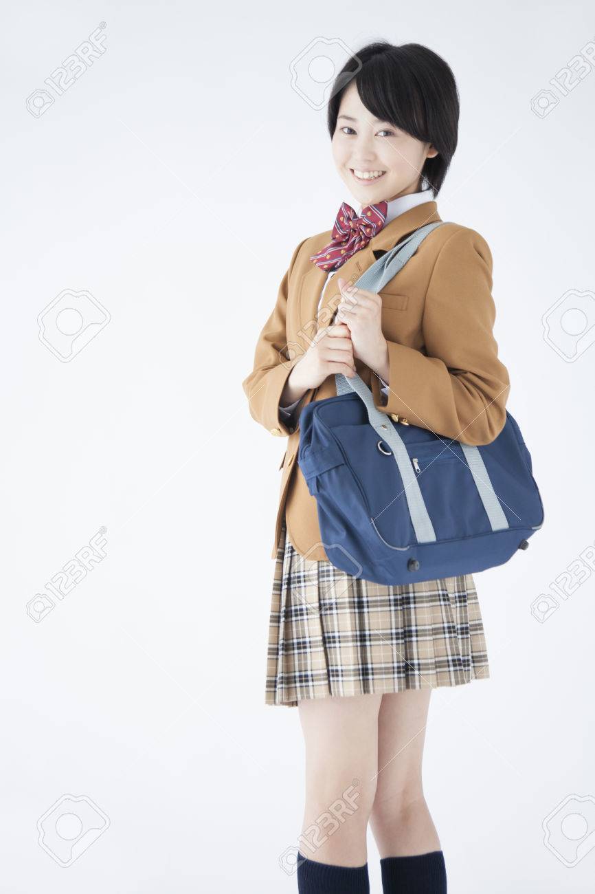 女子高校生が戻って笑顔を探してください の写真素材 画像素材 Image