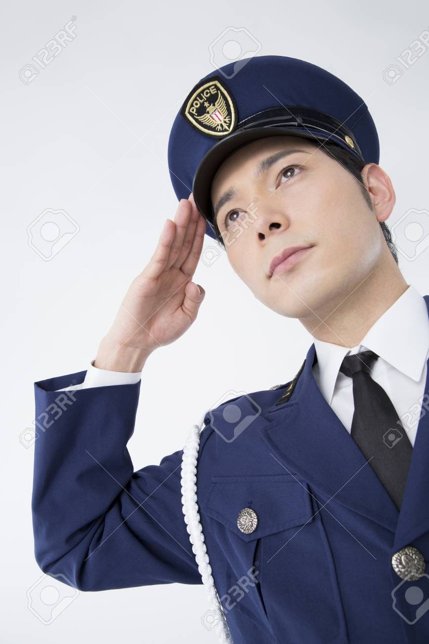 Mannliche Polizisten Salutieren Lizenzfreie Fotos Bilder Und Stock Fotografie Image Mannliche Polizisten Salutieren Lizenzfreie Fotos Bilder Und Stock Fotografie Image