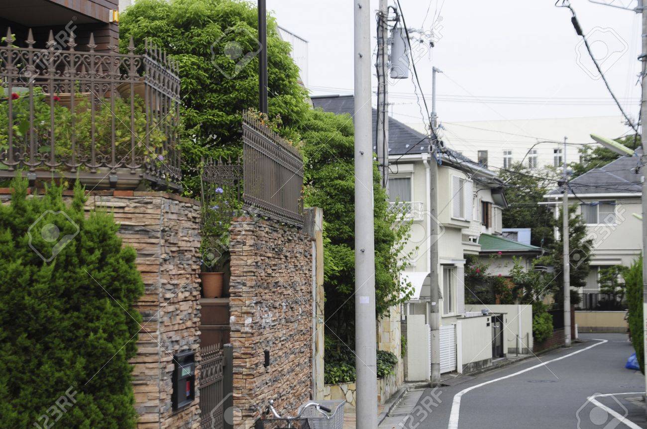 桜新町世田谷区住宅地 の写真素材 画像素材 Image