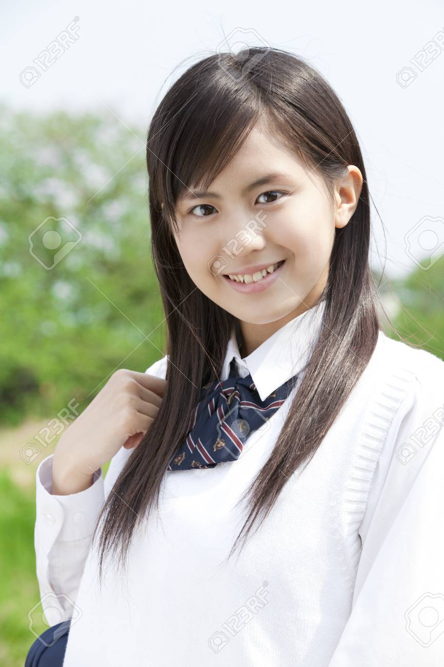 女子高生の笑顔 の写真素材 画像素材 Image