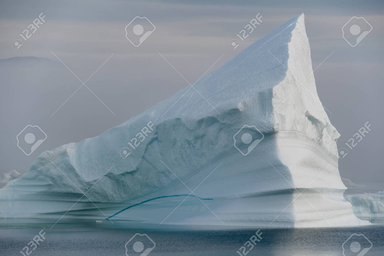 南極や北極 グリーンランドの氷山 の写真素材 画像素材 Image