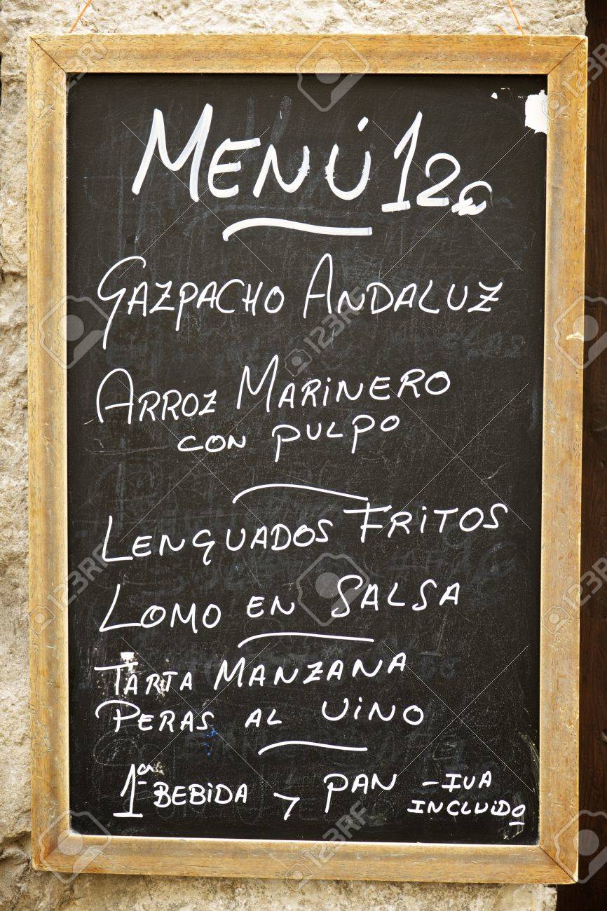 クエンカ Castilla ラマンチャ スペインの典型的なスペイン語のメニューのクローズ アップ の写真素材 画像素材 Image