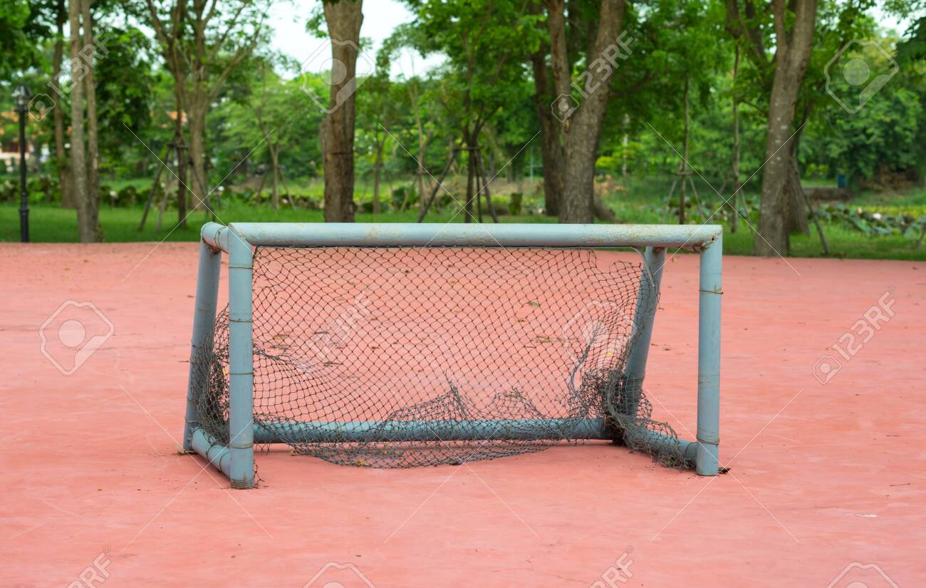 mini goal posts