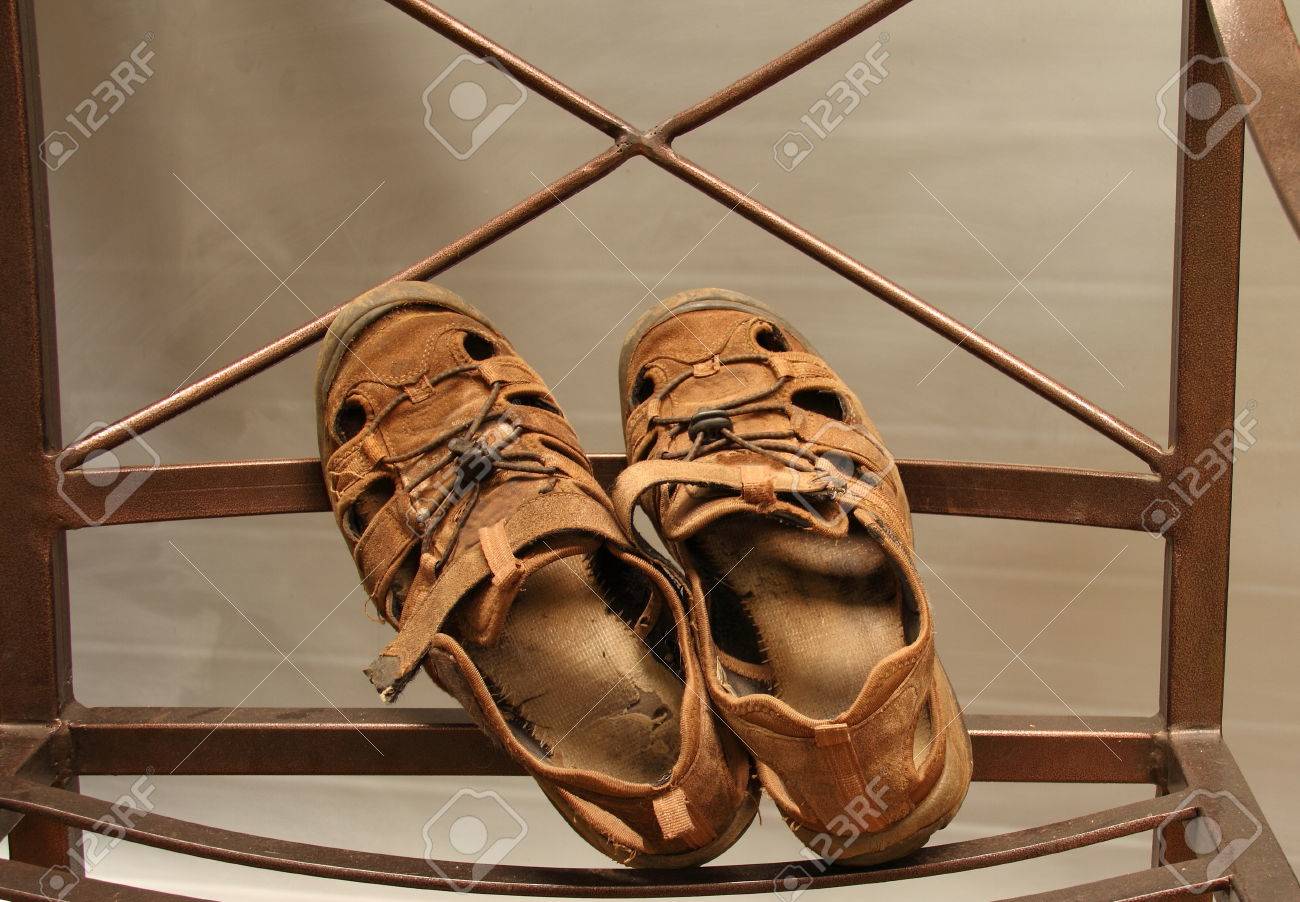 ペアは、昔のサンダルを着用の写真素材・画像素材 Image 51150810 