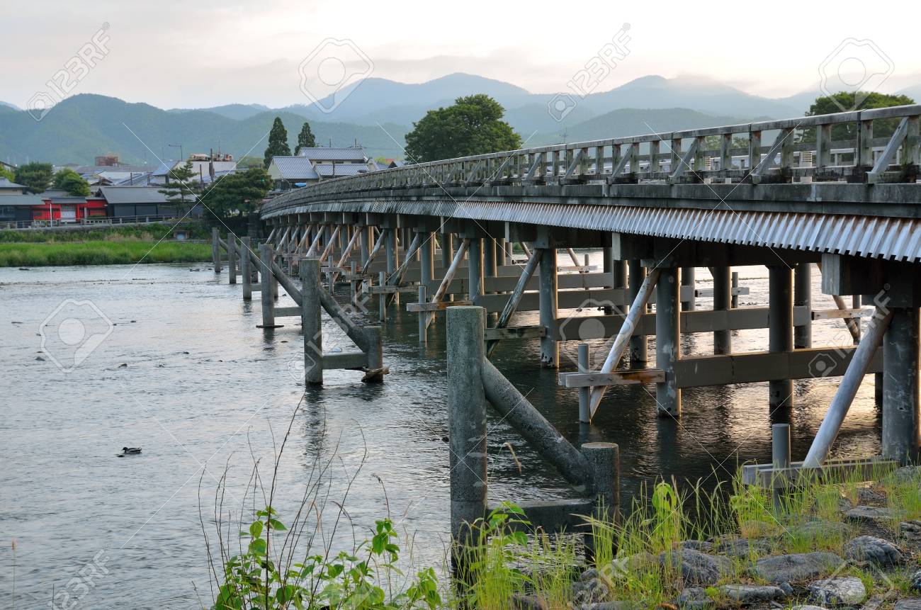 京都渡月橋 の写真素材 画像素材 Image
