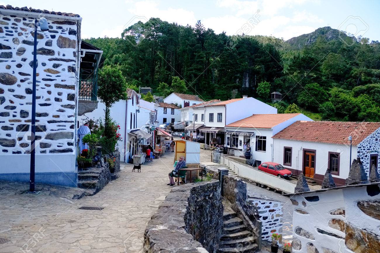 Village Of San Andres De Teixido, Place Of Pilgrimage On The Coast Of Death.  Galicia, Spain Stock Photo, Picture and Royalty Free Image. Image 71405495., image size:1300x866