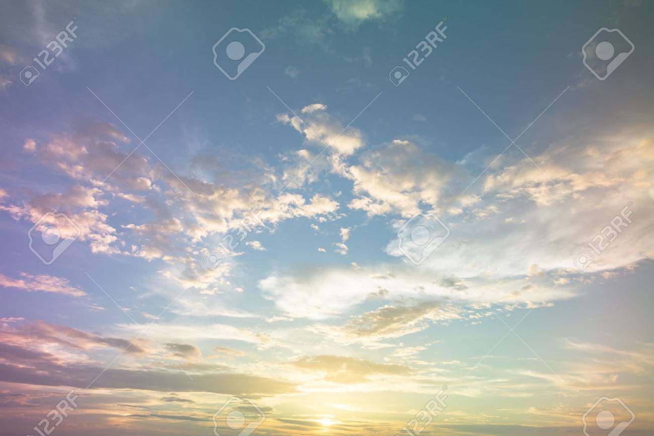パステル トーンのようにカラフルな虹空 の写真素材 画像素材 Image パステル トーンのようにカラフルな虹空 の写真素材 画像素材 Image