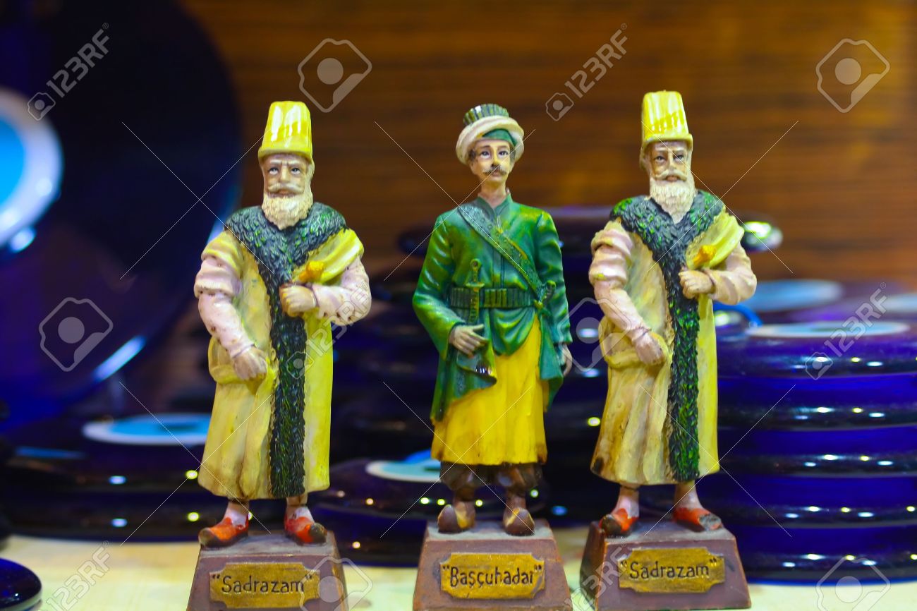 トルコ　イスタンブール　お土産　人形 オスマン帝国グランド バザール, トルコ, イスタンブールのサルタンの