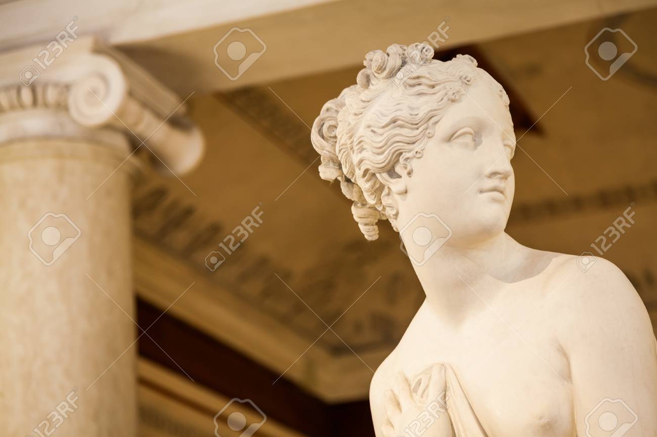 スペイン産　ヴィーナス像 スペイン産 ヴィーナス像 PapiniAgostino 水を汲む乙女（大