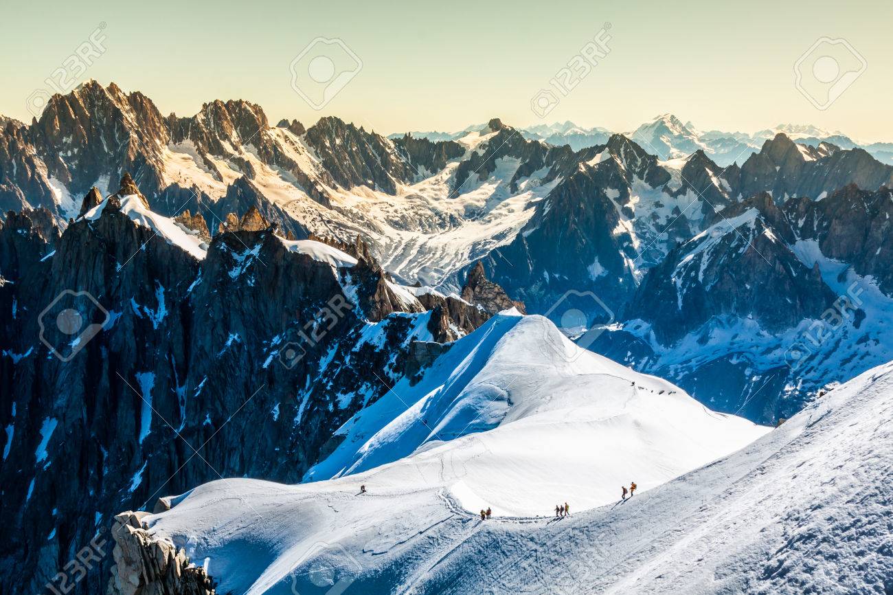 Mont Blanc Chamonix Alpes Françaises France Touristes Gravir La Montagne