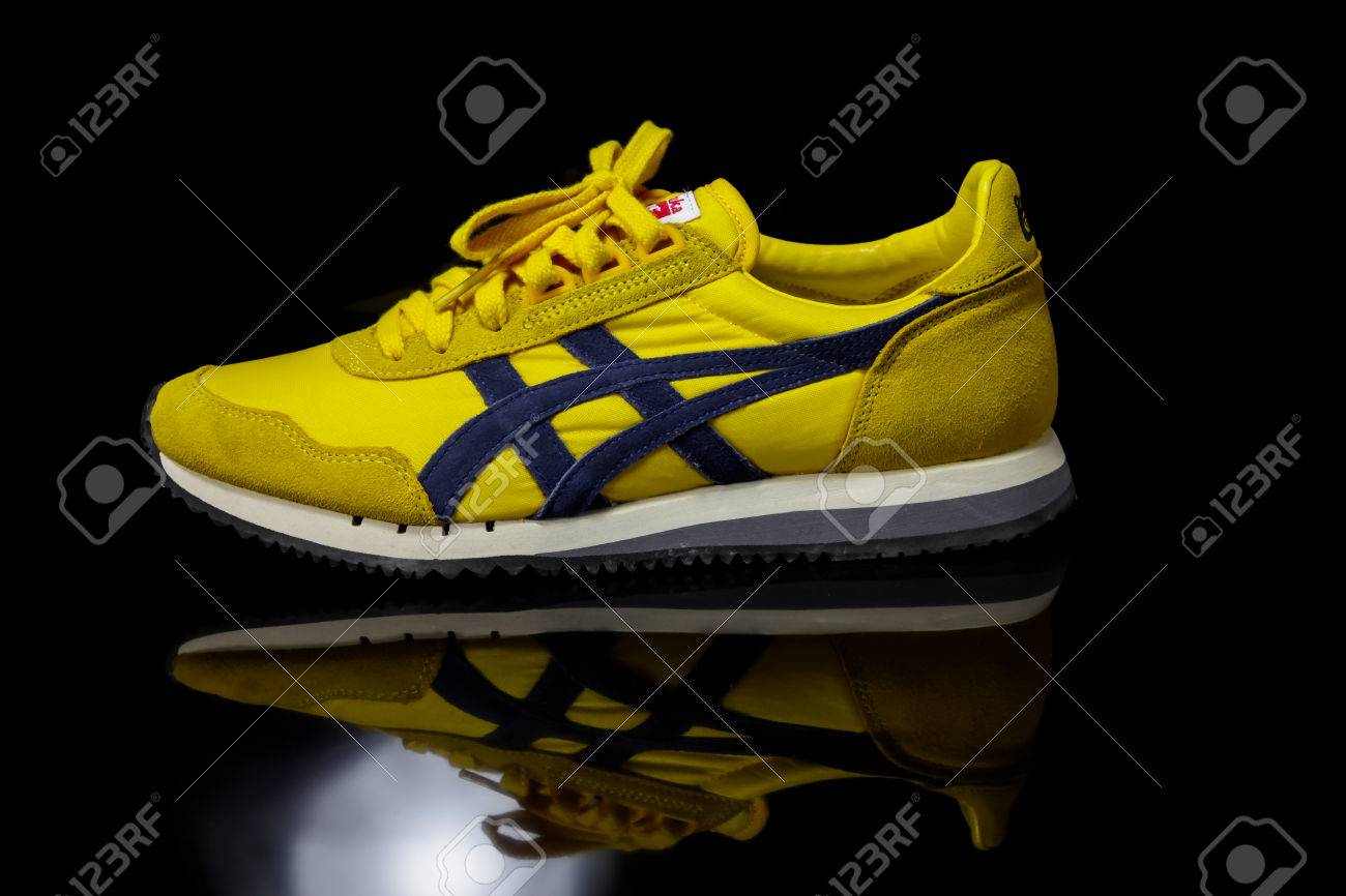 onitsuka tiger made in thailand