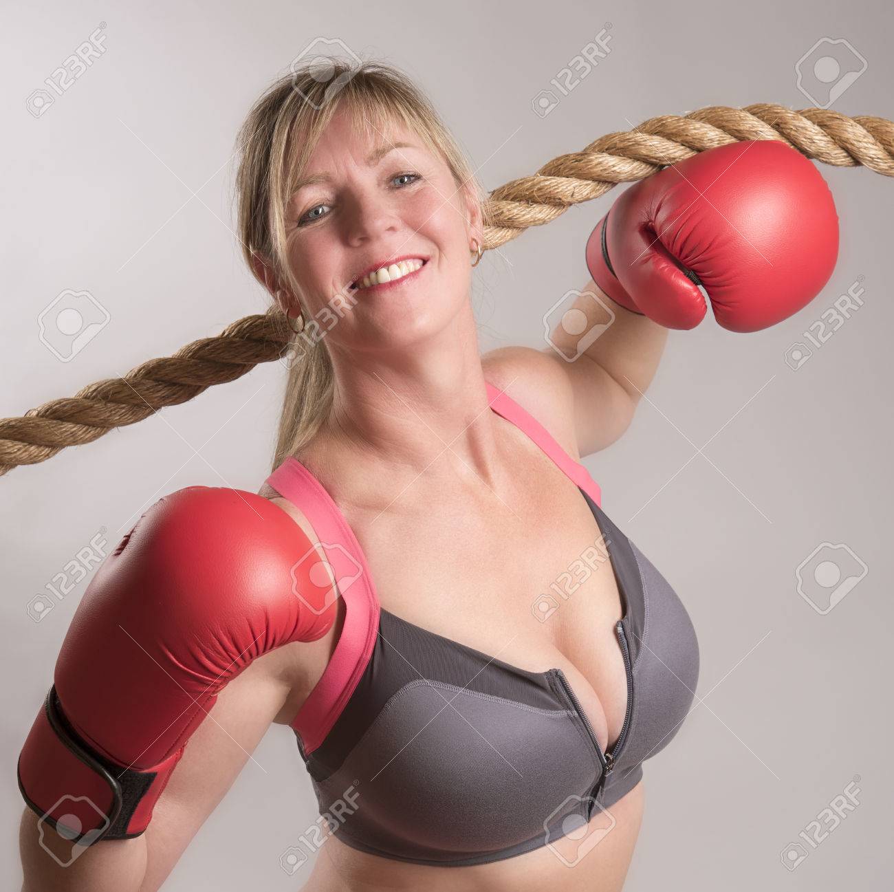 Free extreme masturbation videos Busty gloves pics