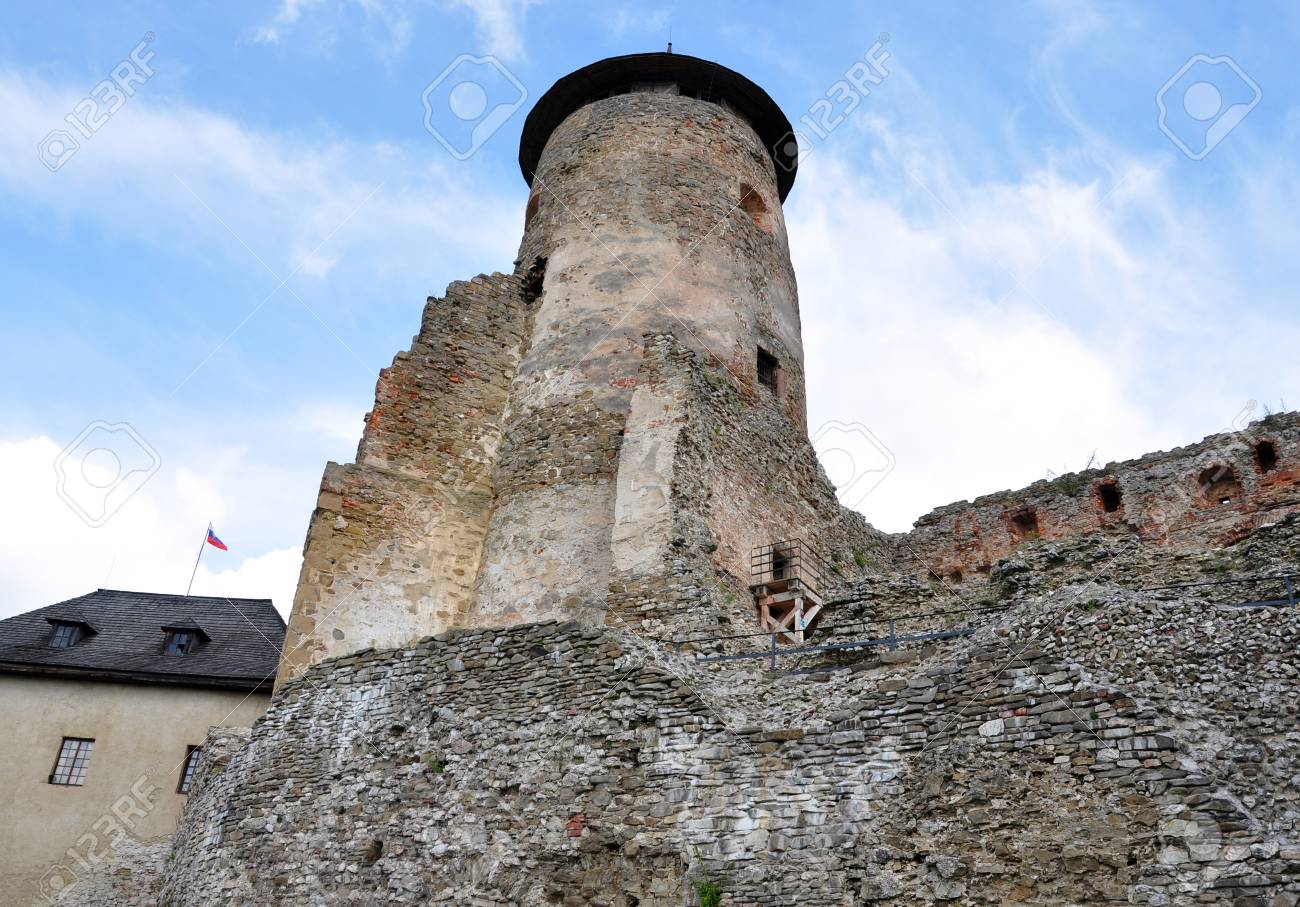 castle and the old tower of the Old Lubovna, Slovakia, Europe - 31474297 castle and the old tower of the Old Lubovna, Slovakia, Europe - 31474297
