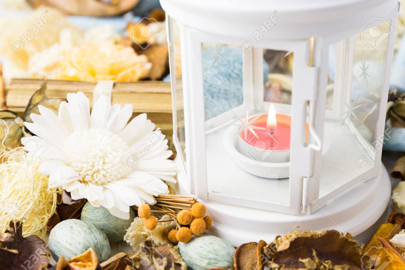 Fleurs Séchées Avec Lampe Et Bougie Pour Aromathérapie Parfum Parfumé