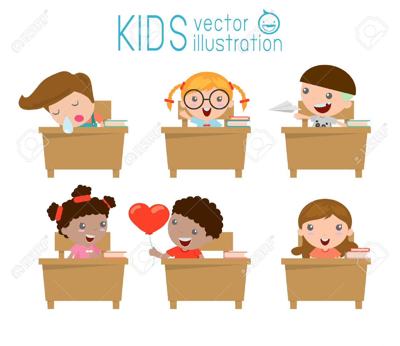 子供の教室で教室で子供教室 子供教室で勉強して小さな学校の子供たち ベクトル図 学校に戻って 机に座ってのイラストで学ぶ子供たちのイラスト素材 ベクタ Image