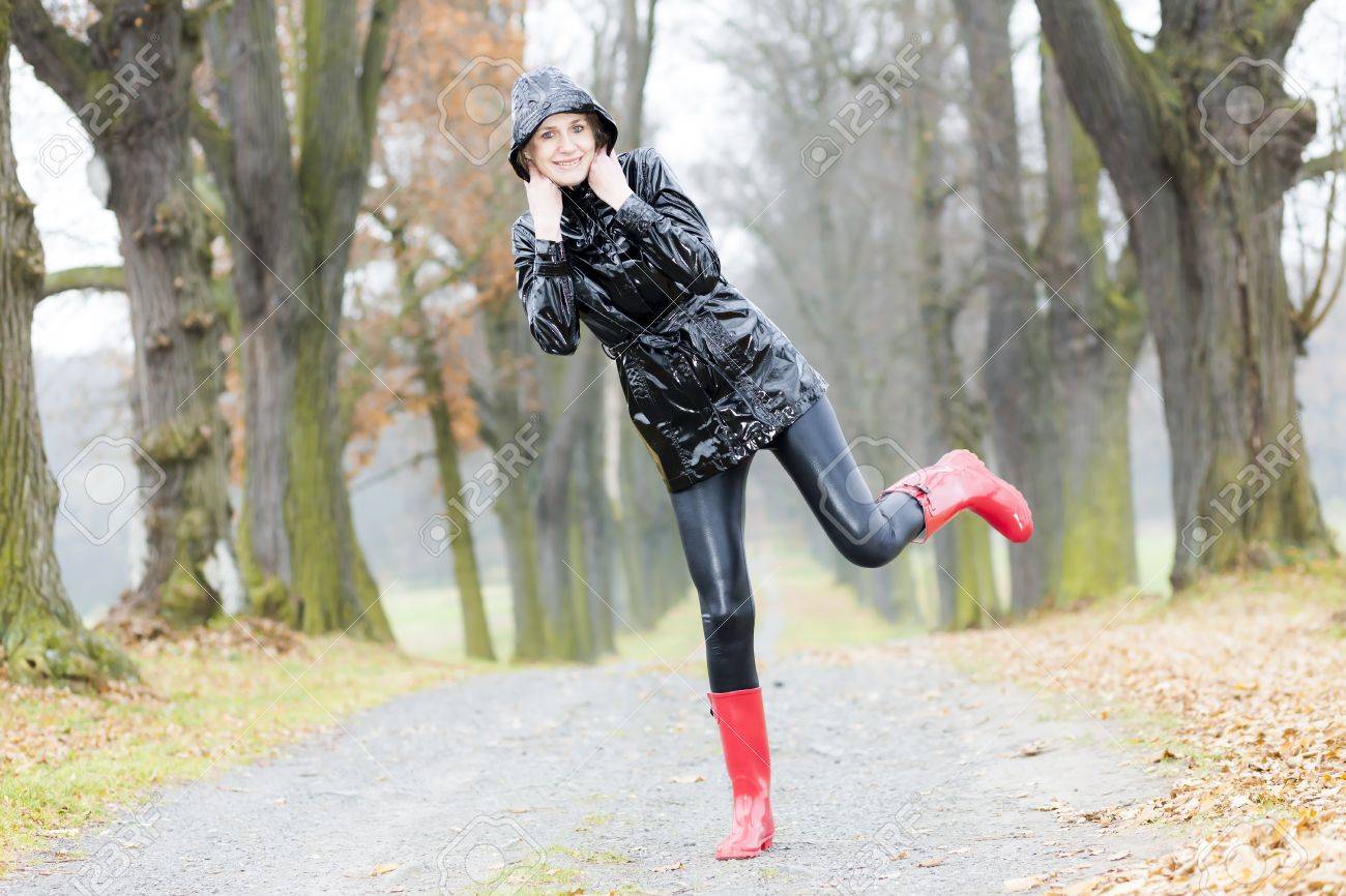 female rubber boots