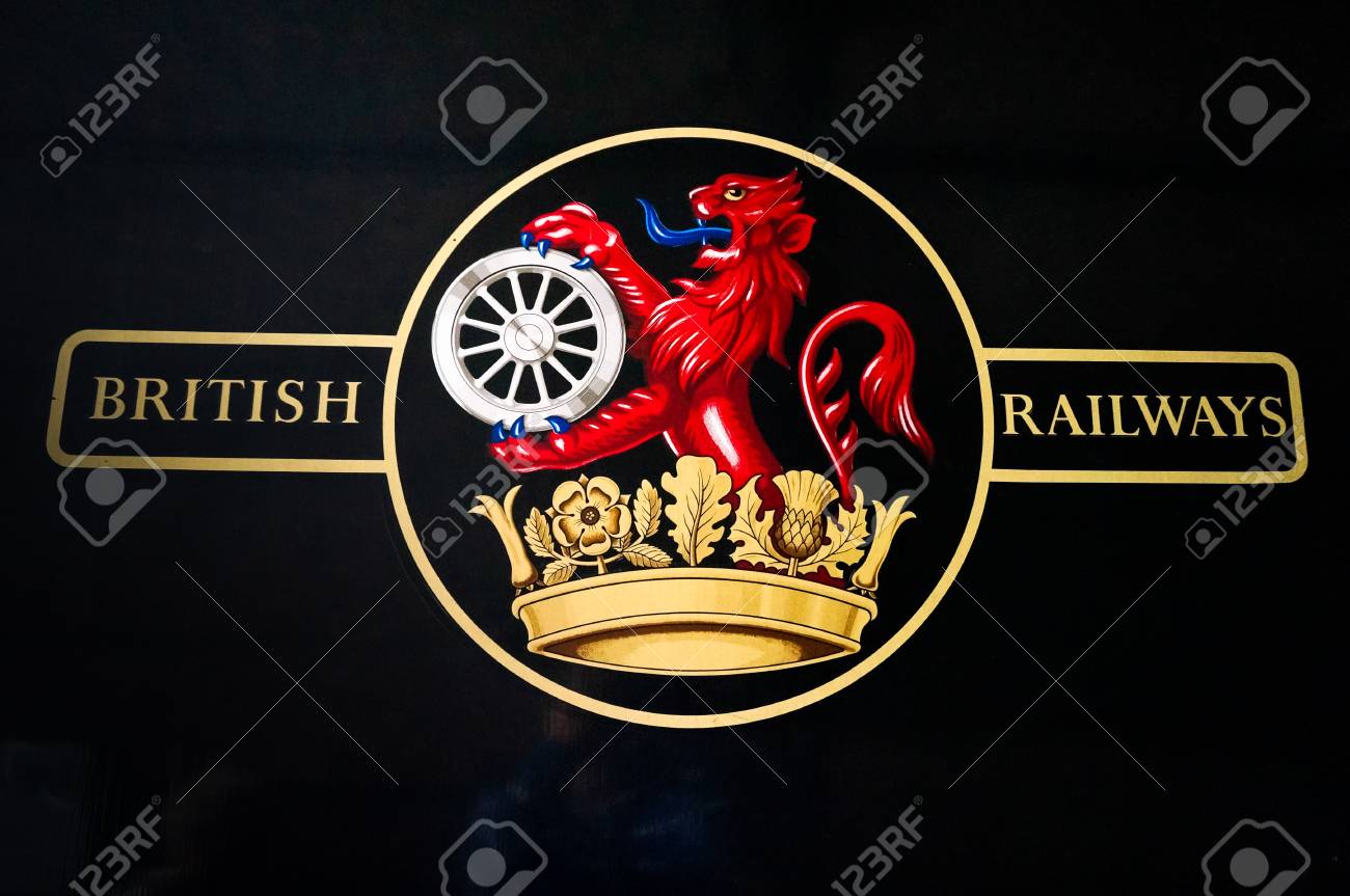 古い蒸気機関車のイギリス国鉄ロゴ の写真素材 画像素材 Image