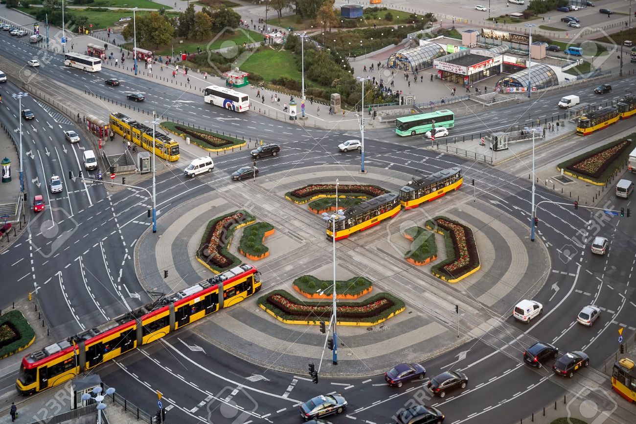 [Image: 33859773-large-roundabout-on-marszalkows...warsaw.jpg]